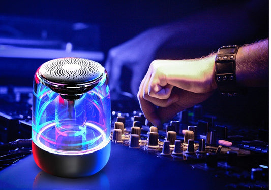 Altavoz Bluetooth Portátil de Columna con Graves Potentes y Luces LED